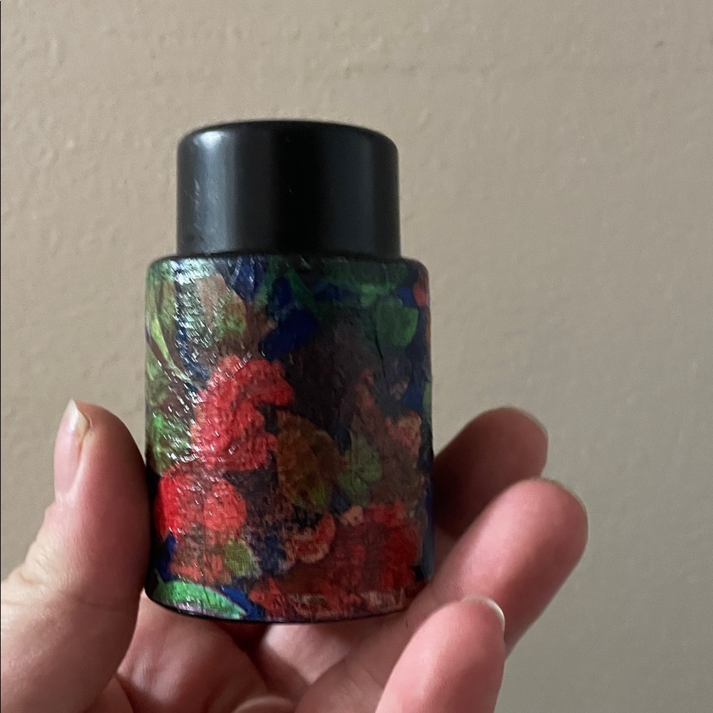Floral Patterned Wine Stopper